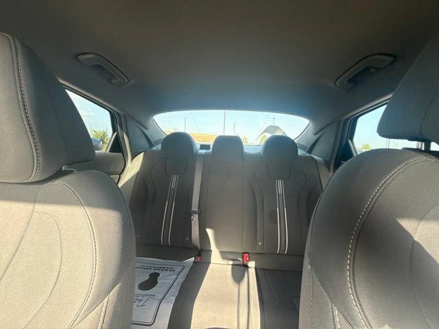 Used 2023 Hyundai Elantra SEL w/ Convenience Package FWD image 13