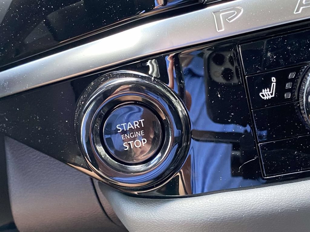 New 2026 Nissan Pathfinder SL FWD image 20