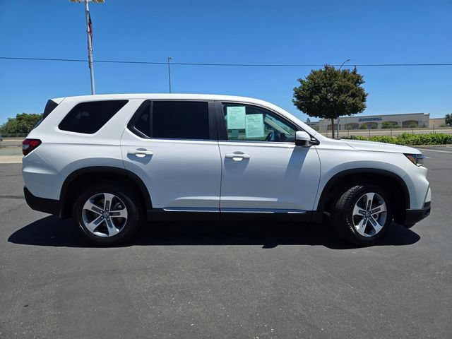 Used 2023 Honda Pilot EX-L image 3