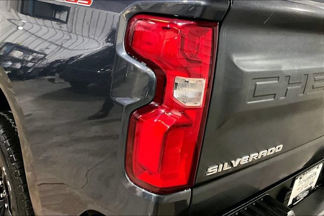 Used 2021 Chevrolet Silverado 1500 LT Trail Boss w/ Convenience Package II AWD/4WD image 8