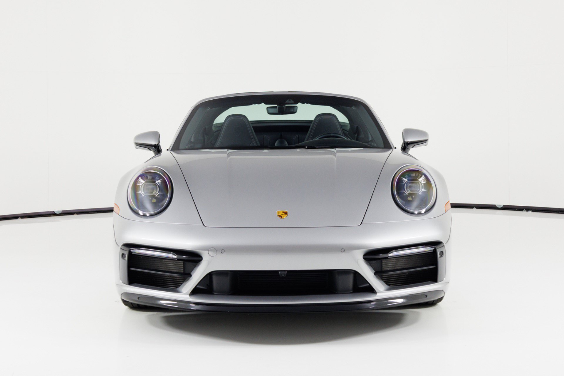 Used 2022 Porsche 911 Targa 4S AWD/4WD image 10