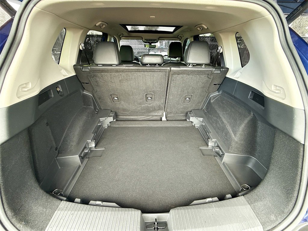 Used 2023 Nissan Rogue Platinum w/ Platinum Premium Package image 30