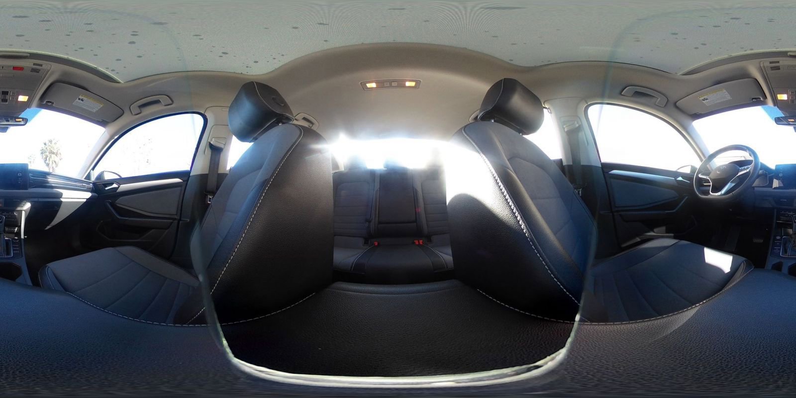 Used 2025 Volkswagen Jetta SE image 43