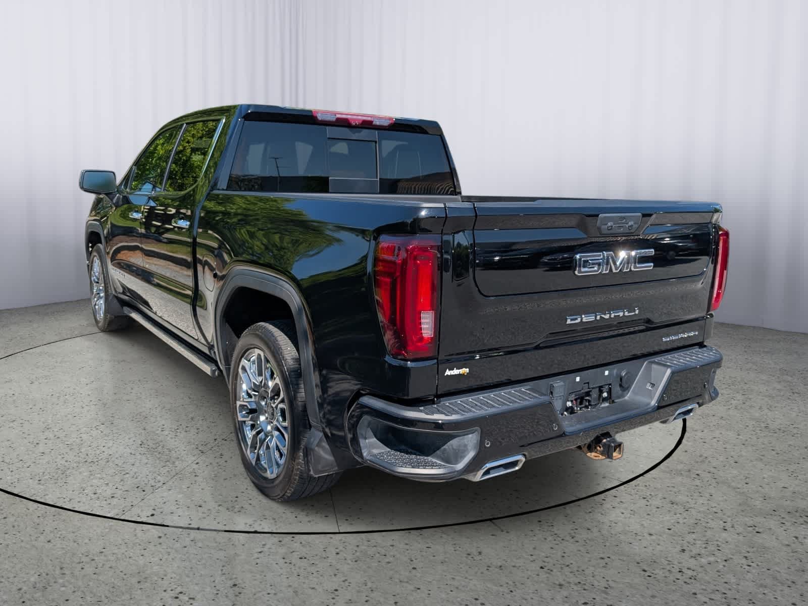 Certified 2023 GMC Sierra 1500 Denali Ultimate AWD/4WD image 4