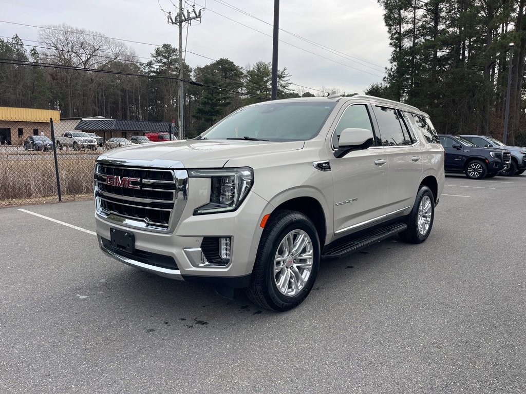 Used 2023 GMC Yukon SLT image 2