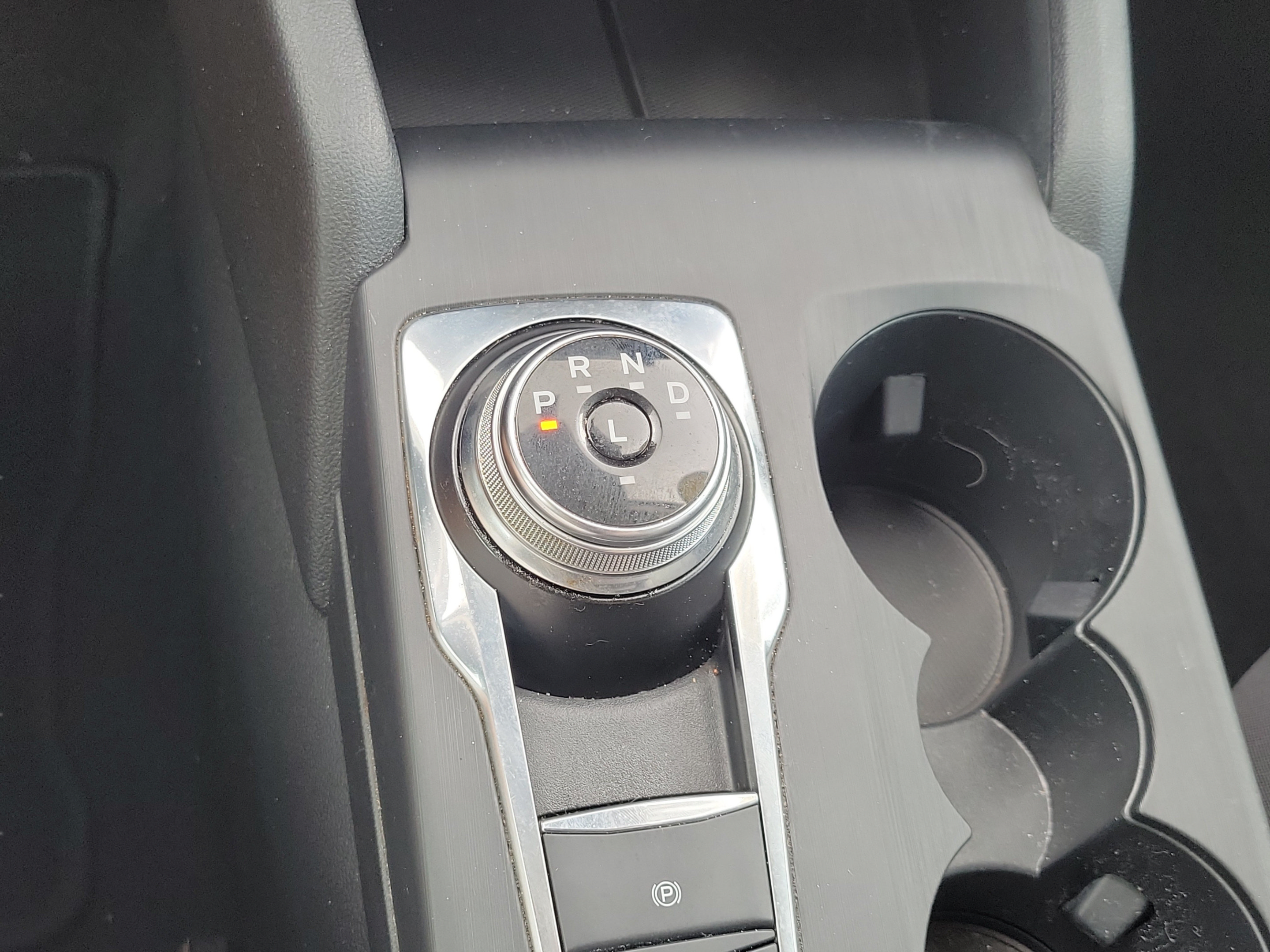Used 2020 Ford Escape S FWD image 29