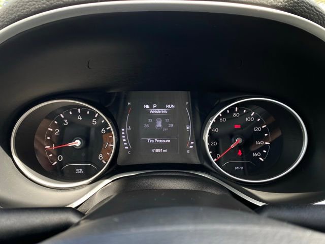 Certified 2020 Jeep Compass Latitude w/ Cold Weather Group image 47