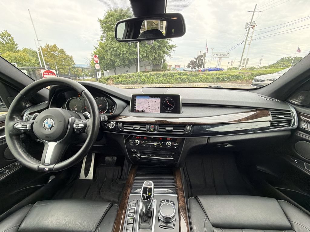 Used 2018 BMW X5 xDrive50i AWD/4WD image 18