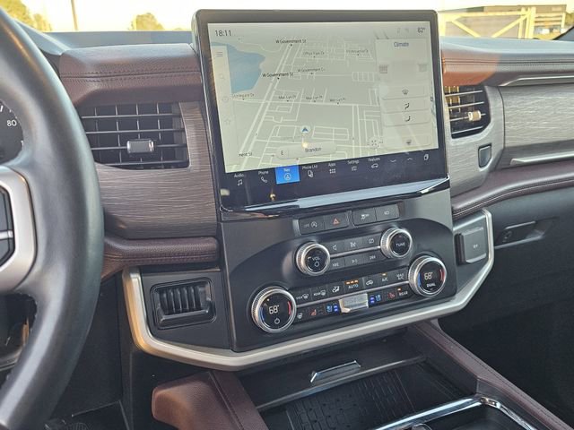 Certified 2024 Ford Expedition Limited image 9