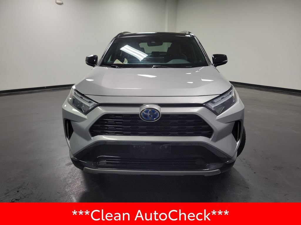 Used 2024 Toyota RAV4 XSE AWD/4WD image 3