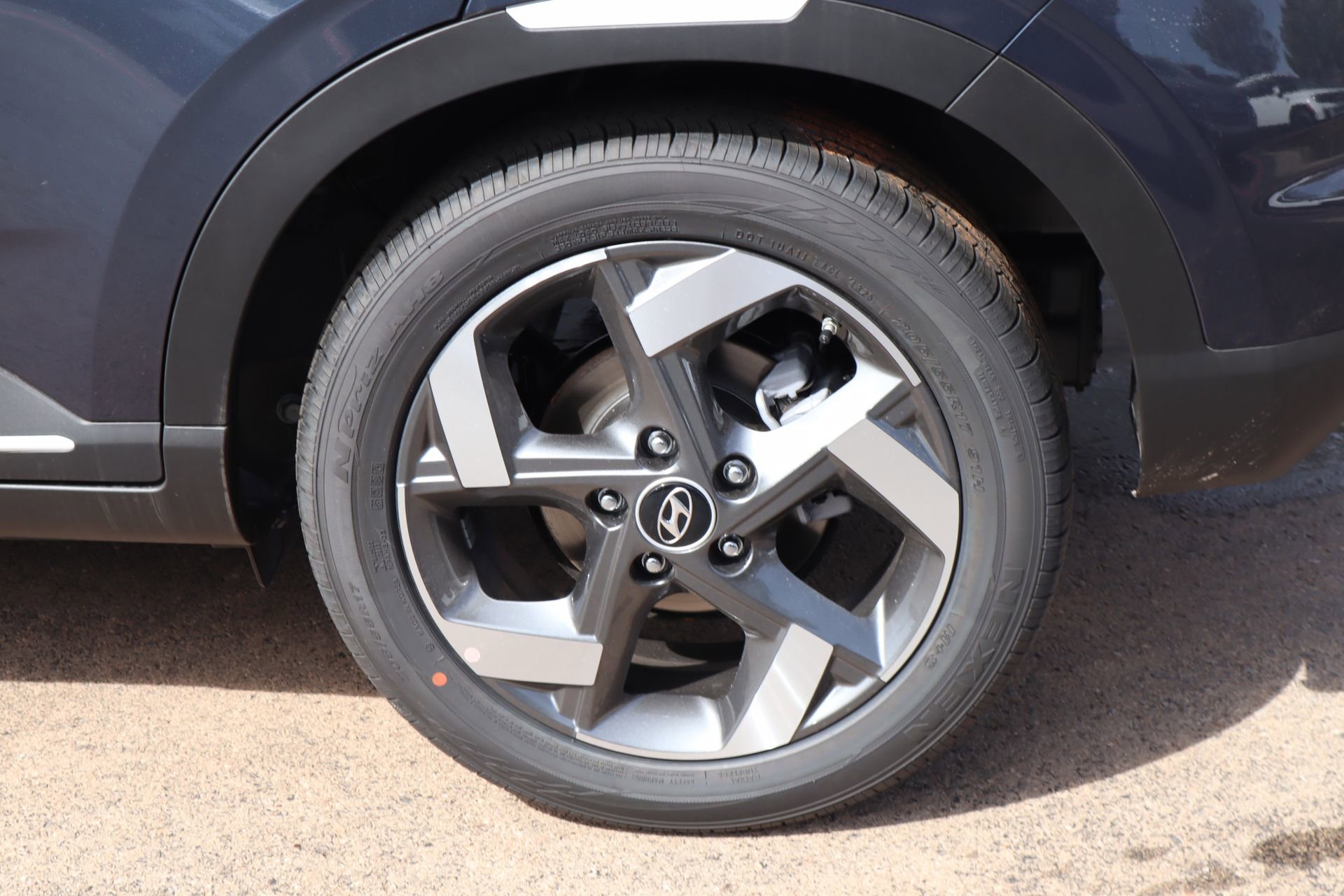 New 2026 Hyundai Venue SEL image 15