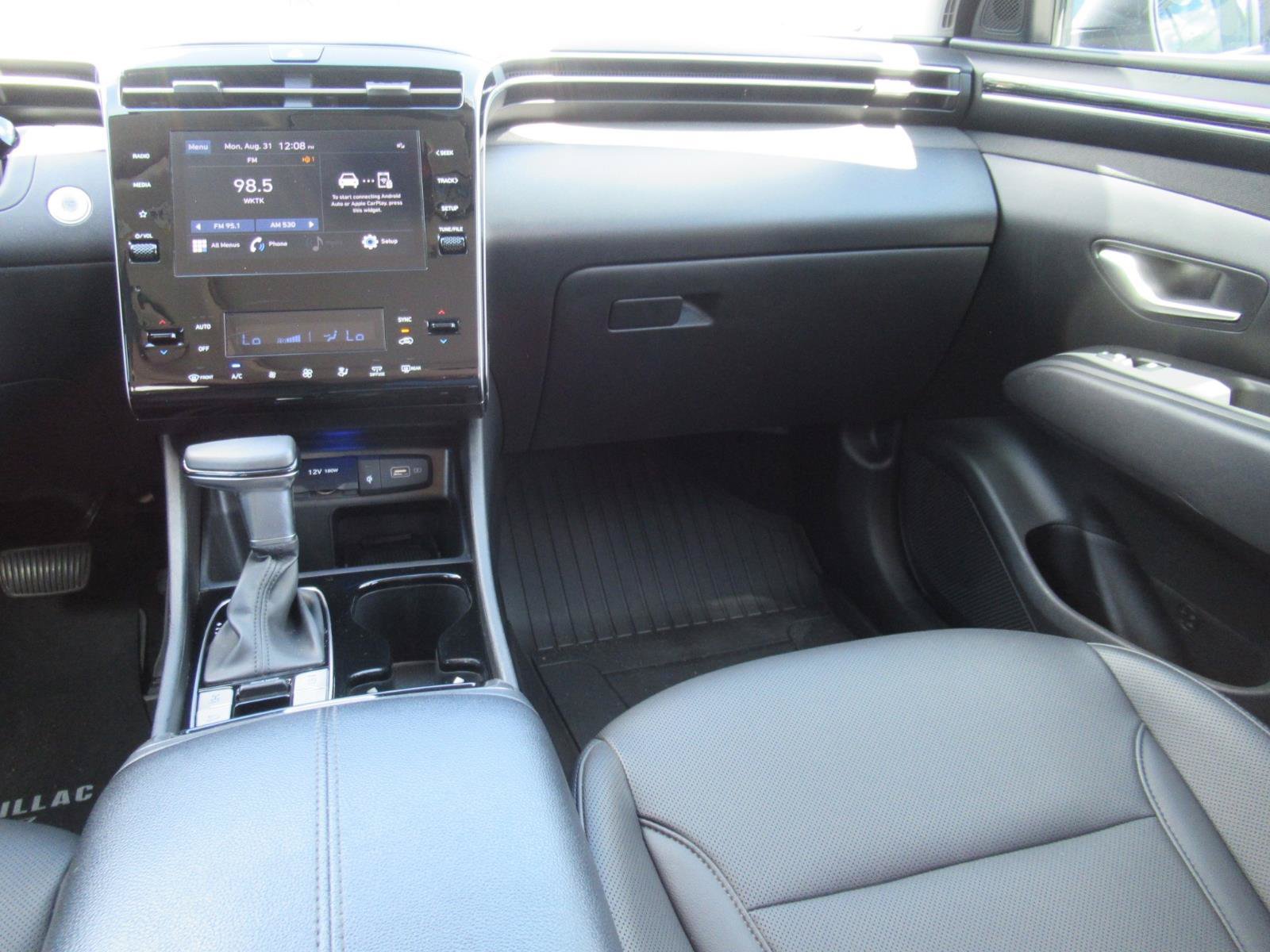 Used 2023 Hyundai Tucson SEL w/ Convenience Package AWD/4WD image 13