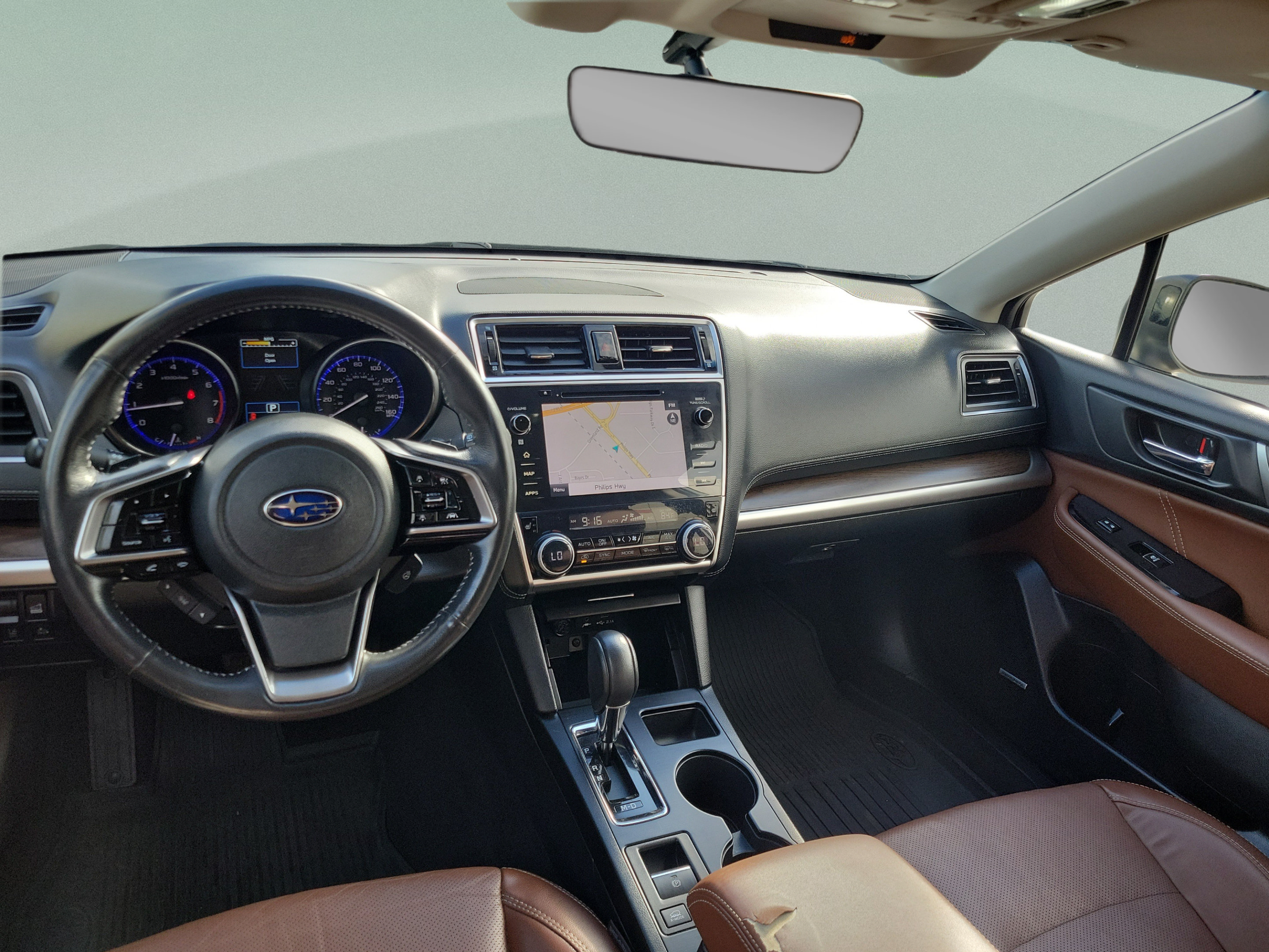 Used 2019 Subaru Outback 3.6R Touring w/ Popular Package #3A AWD/4WD image 18