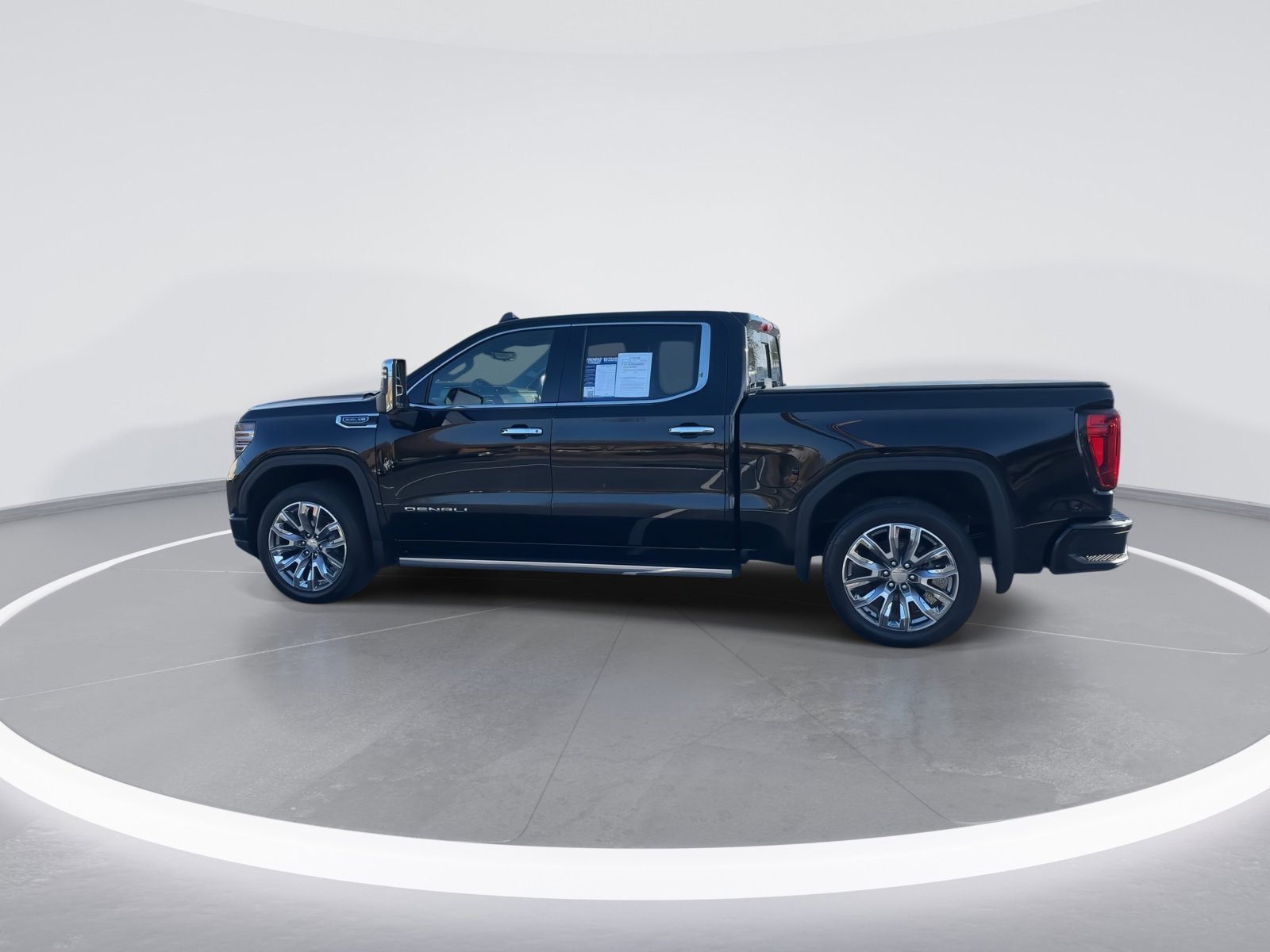 Used 2024 GMC Sierra 1500 Denali w/ Denali Reserve Package image 6