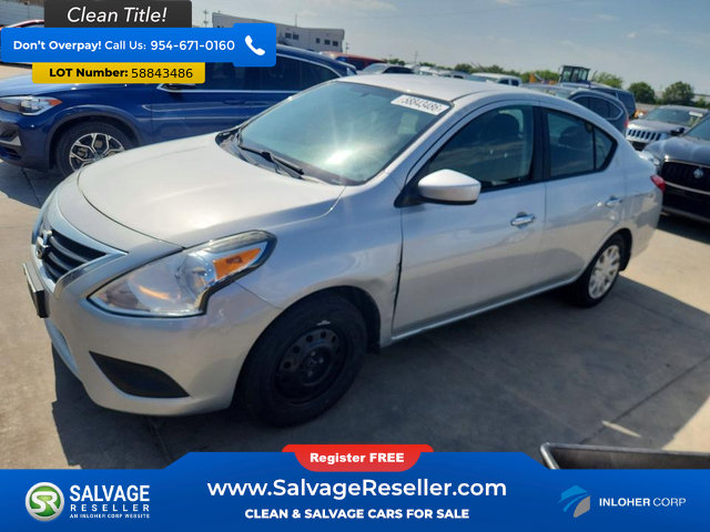 Used 2016 Nissan Versa SV FWD image 1