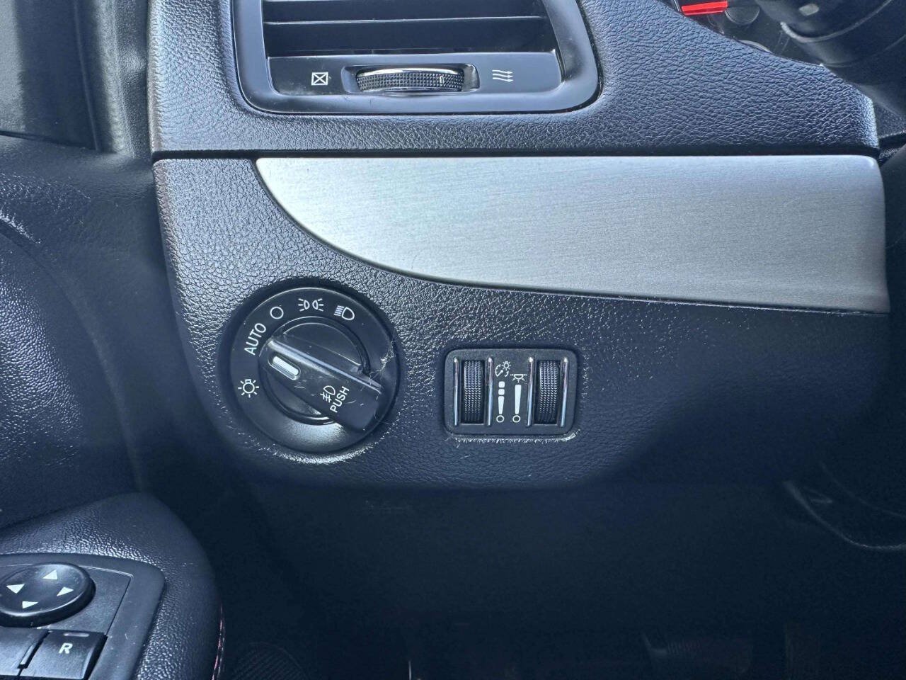 Used 2017 Dodge Grand Caravan GT FWD image 25