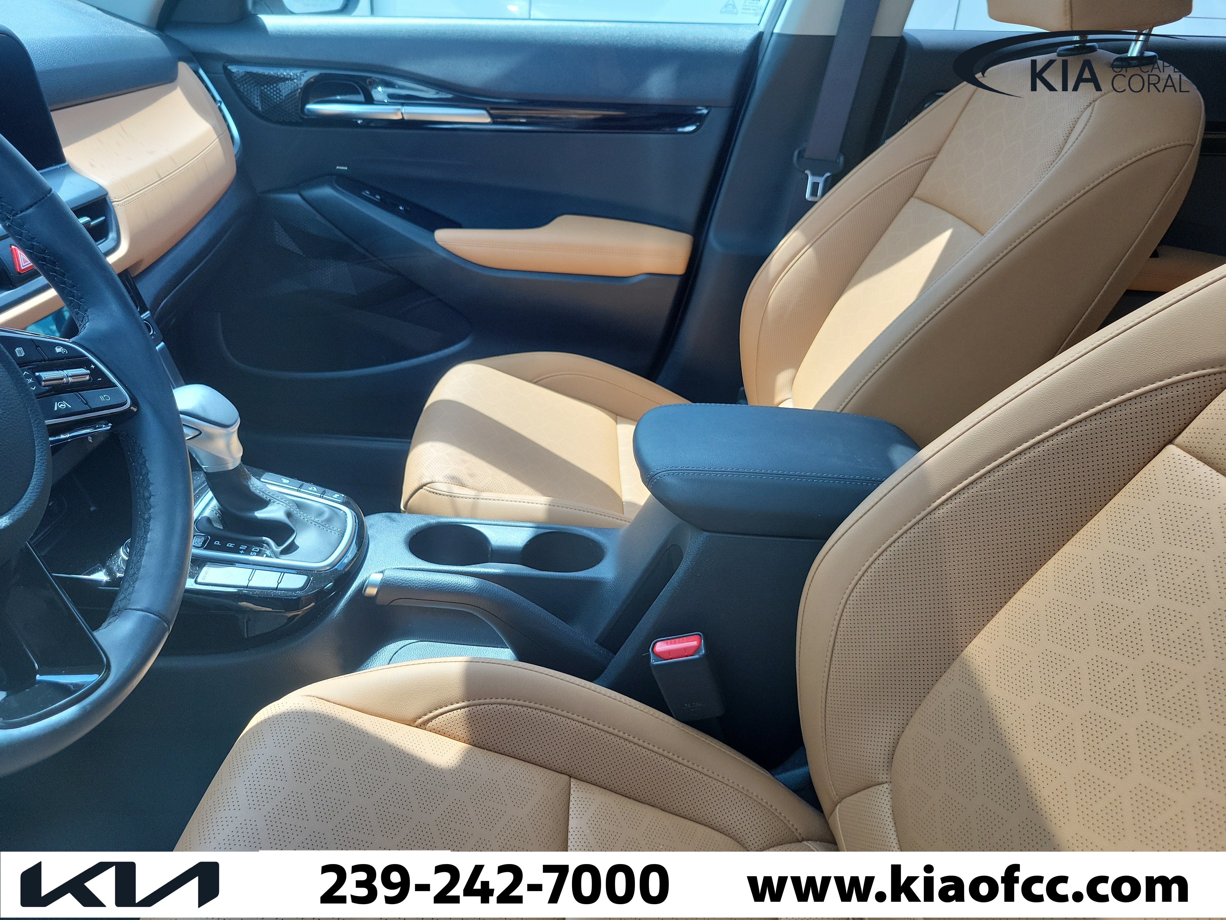 Certified 2026 Kia Seltos EX w/ EX Sunroof Package FWD image 9