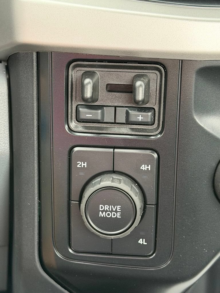 New 2026 Ford F550 4x4 Regular Cab Super Duty image 17