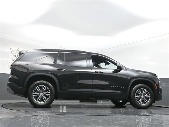 New 2026 Chevrolet Traverse LT w/ Driver Confidence Package image 32