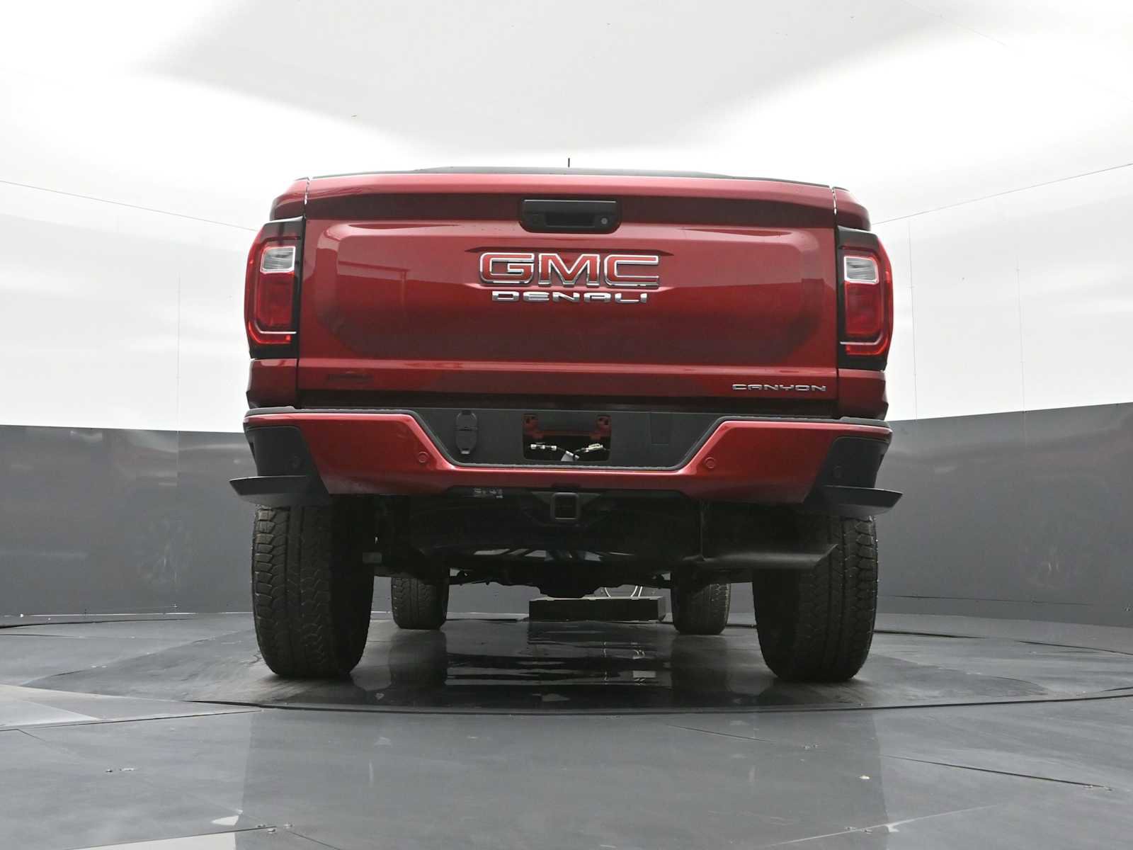 New 2026 GMC Canyon Denali image 24