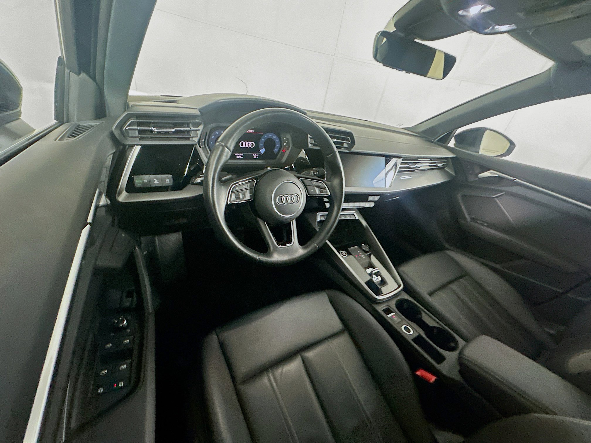 Used 2024 Audi A3 2.0T Premium image 17