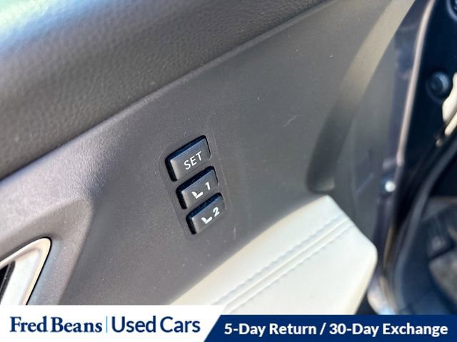 Used 2021 Subaru Ascent Limited w/ Technology Package image 14