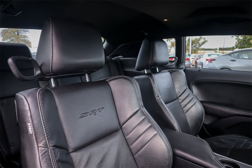 Used 2015 Dodge Challenger SRT Hellcat image 23