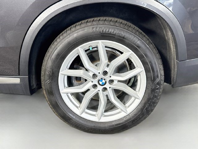 Used 2020 BMW X5 xDrive40i AWD/4WD image 36