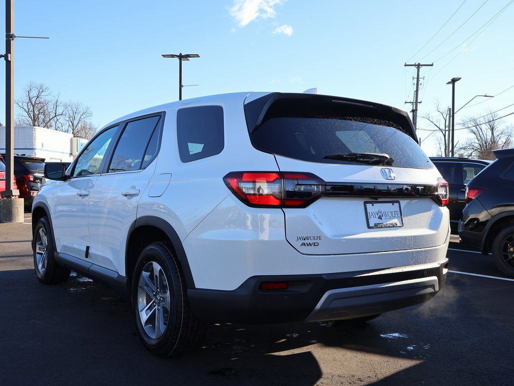 New 2025 Honda Pilot EX-L image 5