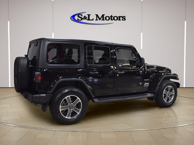 Used 2023 Jeep Wrangler Unlimited Sahara AWD/4WD image 8