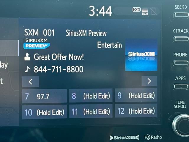 Used 2022 Toyota Highlander XLE image 18