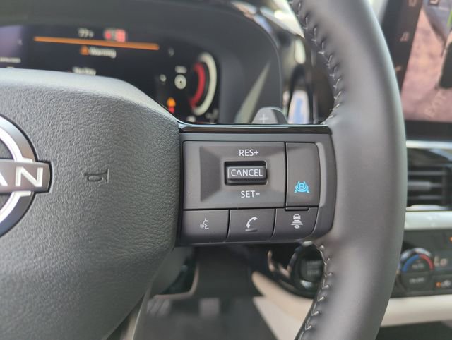 New 2026 Nissan Pathfinder SL w/ Cargo Package FWD image 39