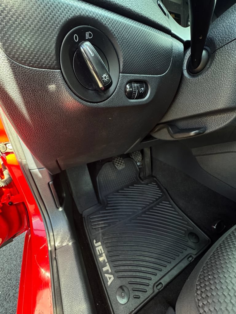 Used 2014 Volkswagen Jetta S FWD image 13