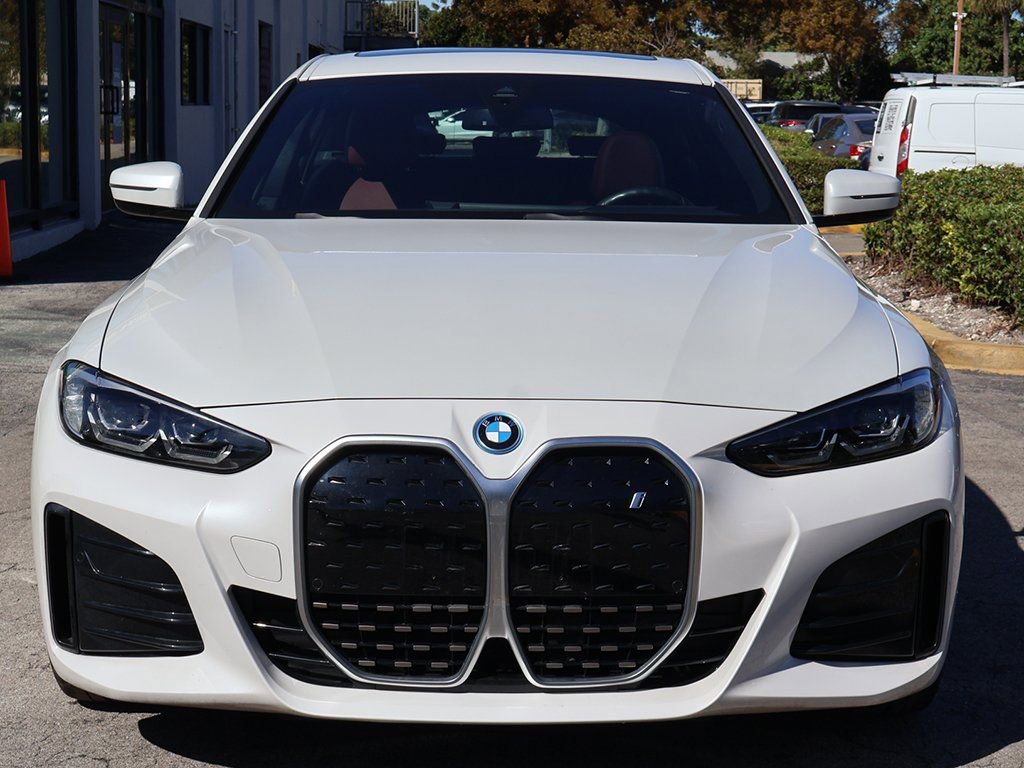 Used 2023 BMW i4 eDrive40 w/ M Sport Package image 10