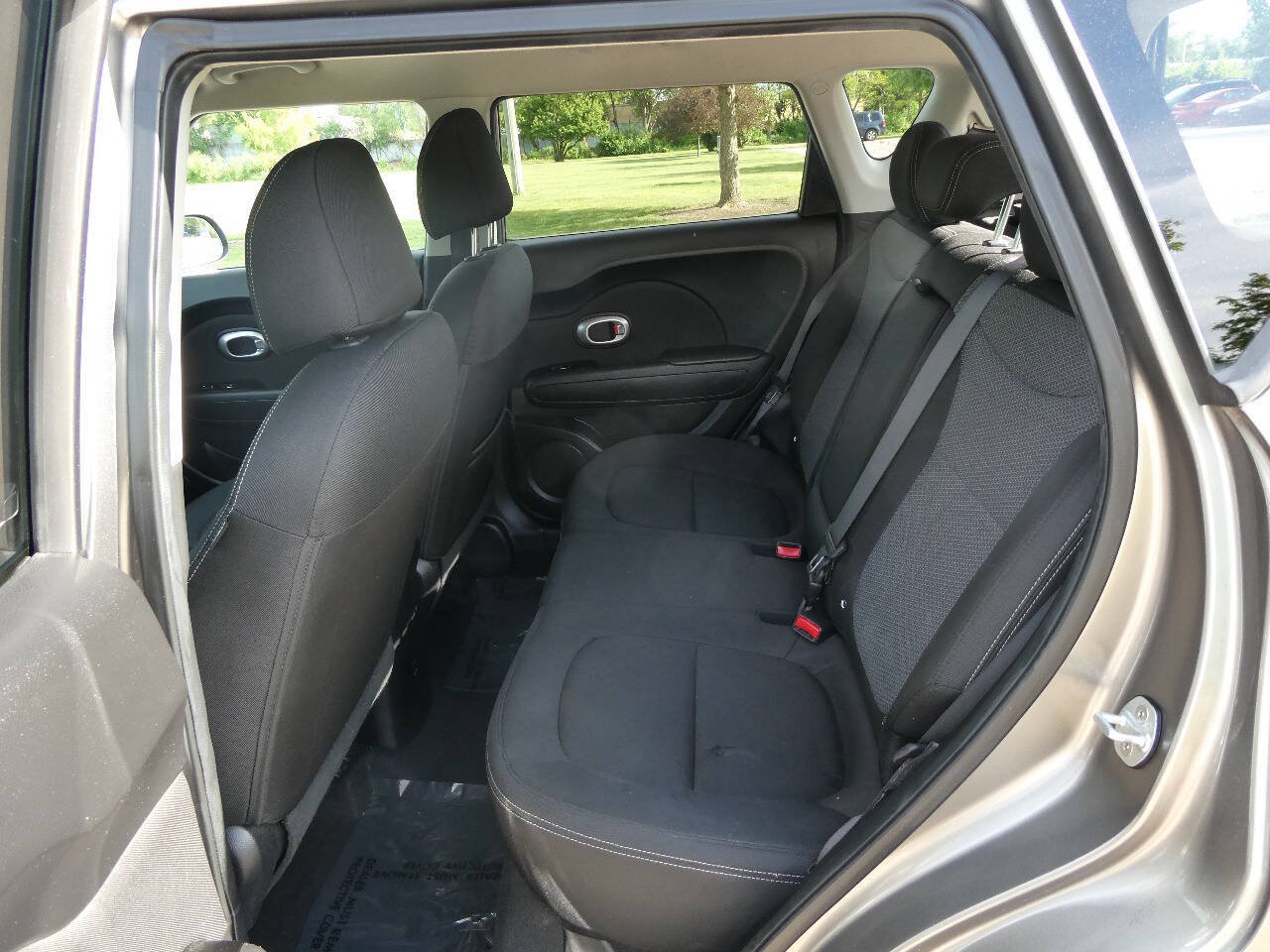 Used 2019 Kia Soul + FWD image 24