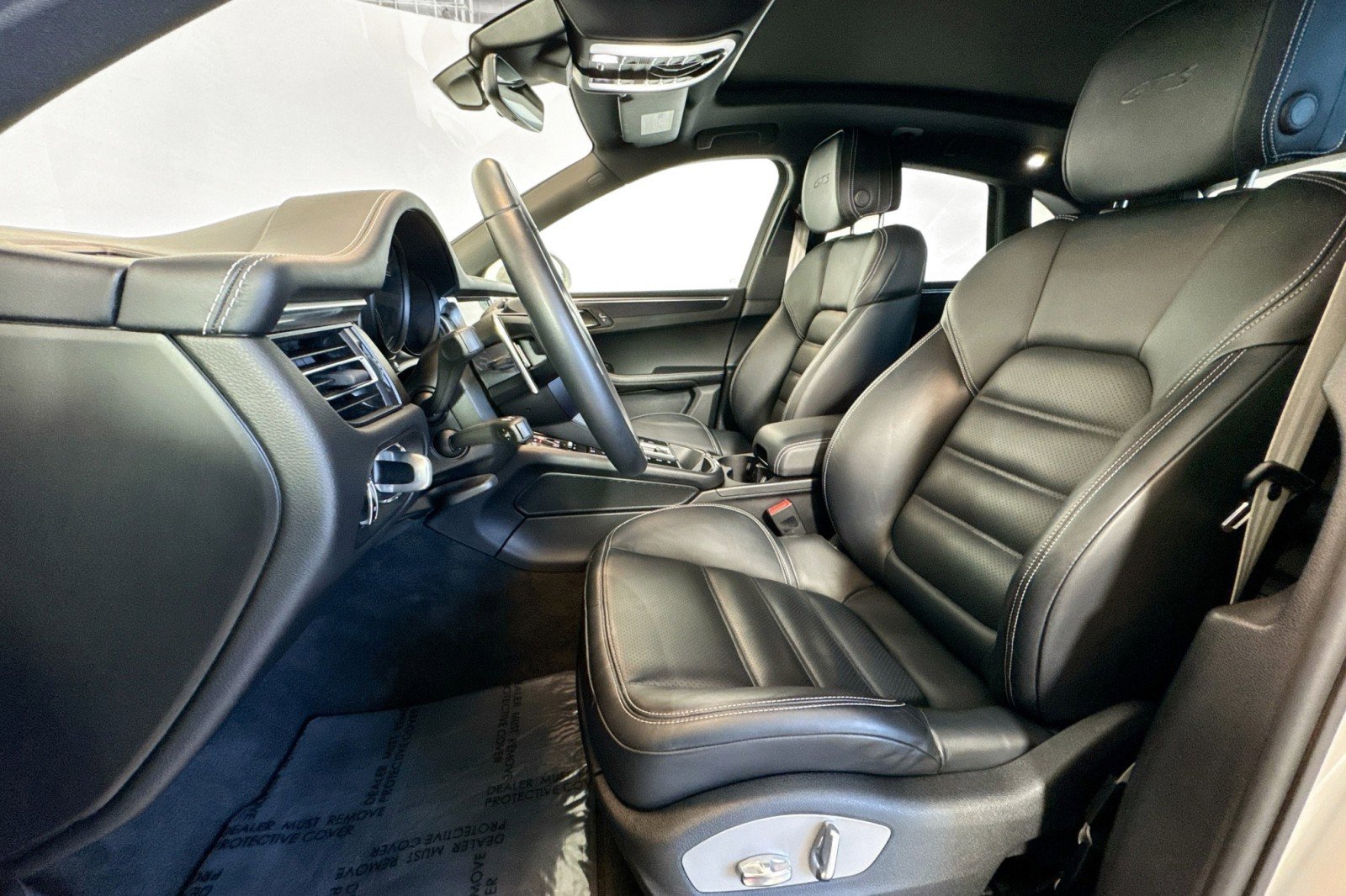 Used 2023 Porsche Macan GTS image 19