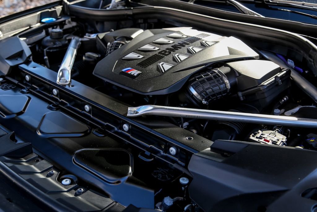 New 2026 BMW X7 M60i image 28