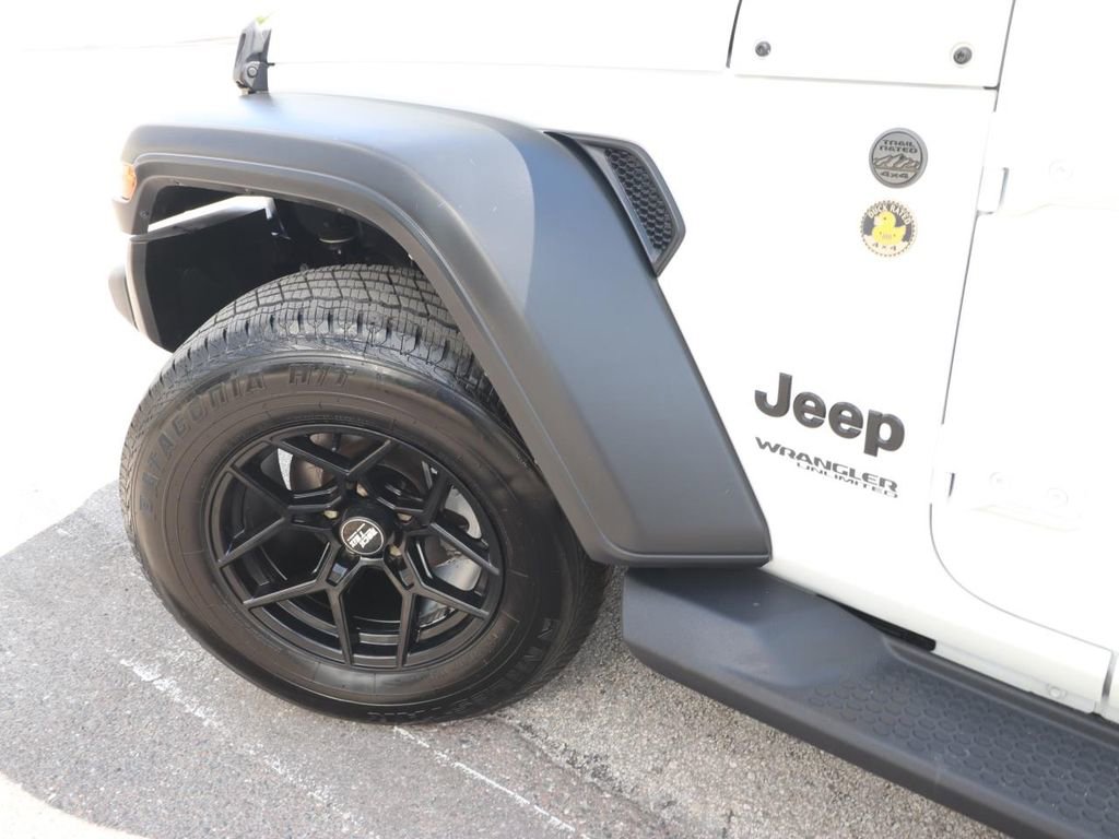 Used 2022 Jeep Wrangler Unlimited Sport image 3