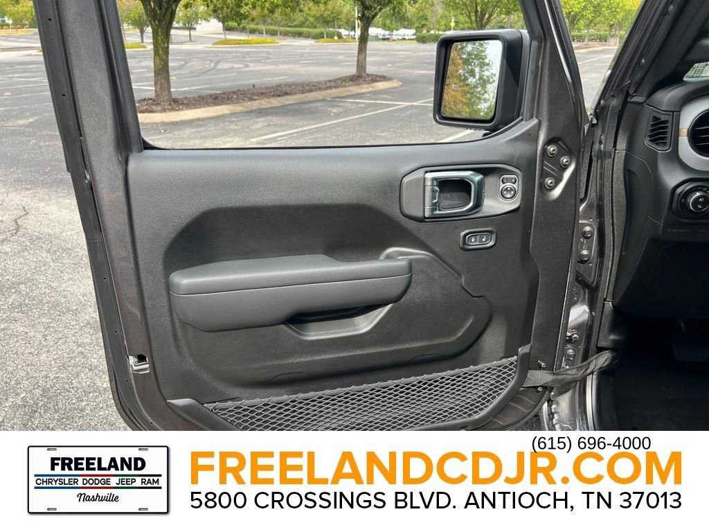 New 2025 Jeep Gladiator Sport AWD/4WD image 17