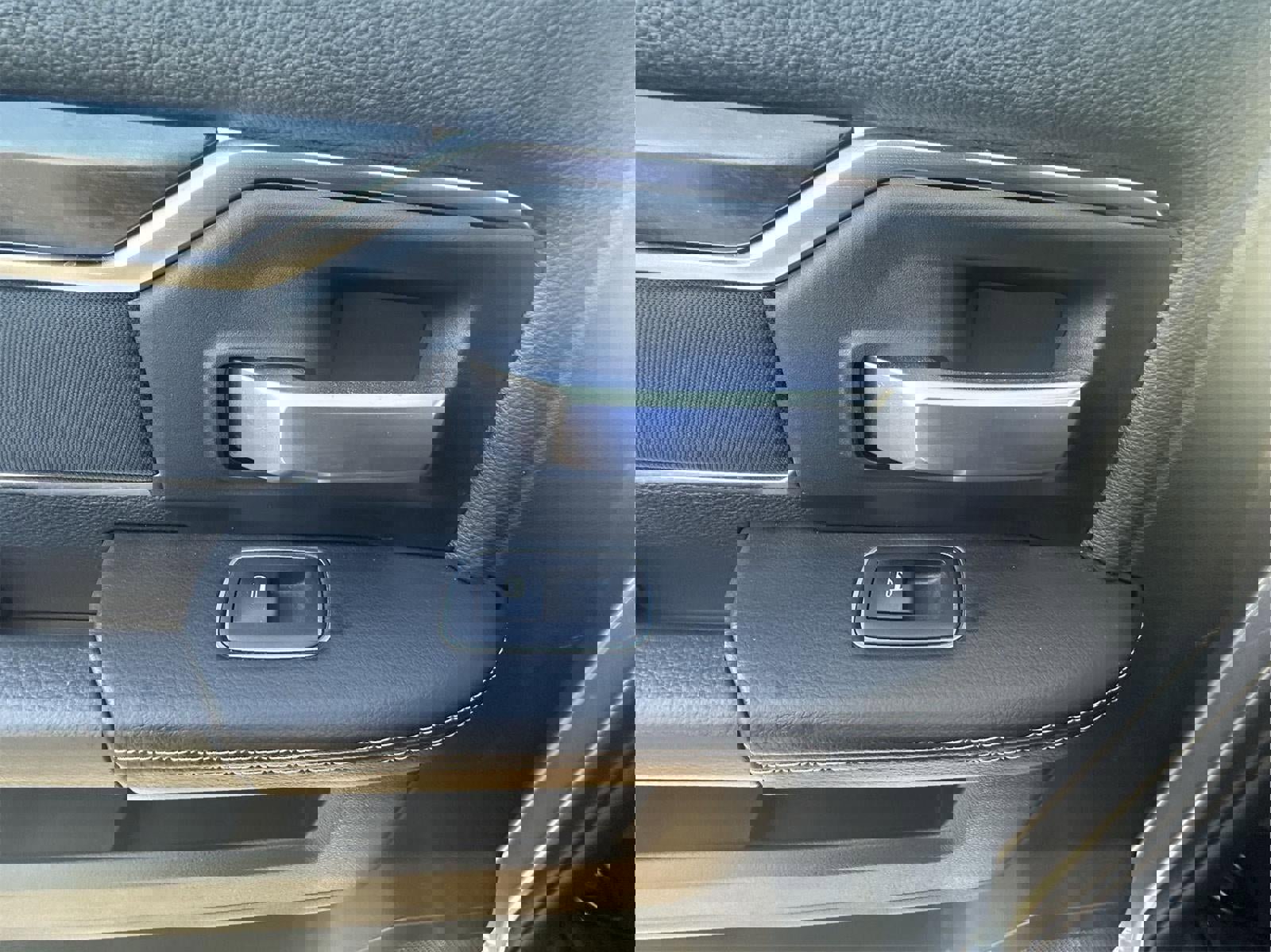 Used 2024 RAM 2500 Big Horn w/ Night Edition image 33