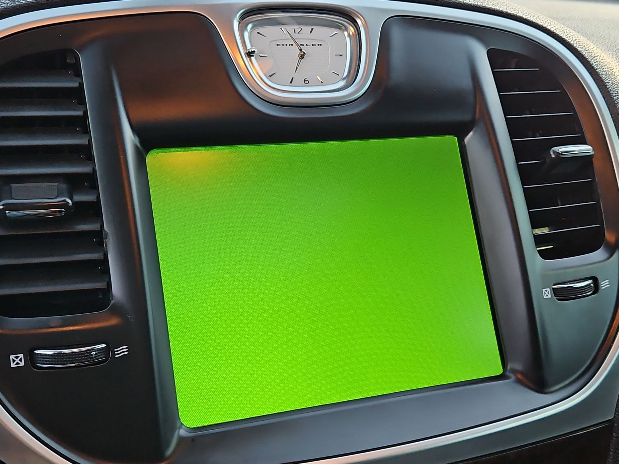 Used 2016 Chrysler 300 C image 26