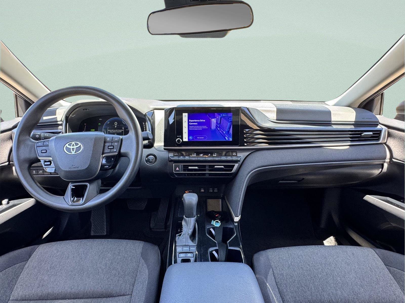 Used 2025 Toyota Camry LE FWD image 16