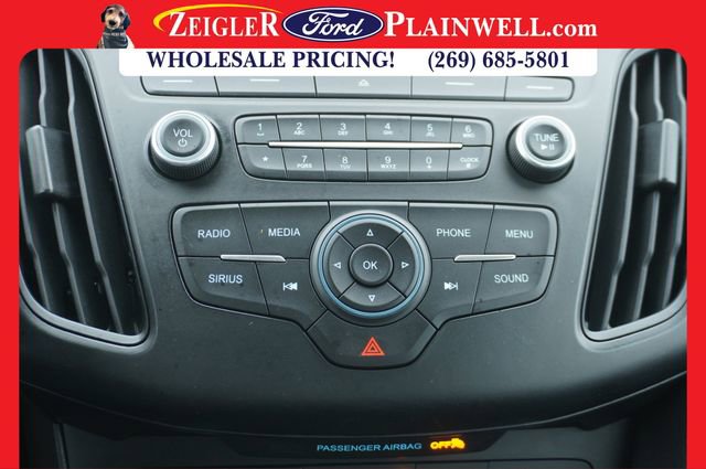 Used 2017 Ford Focus SE image 18