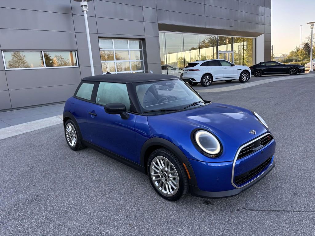 New 2026 MINI Cooper S image 1