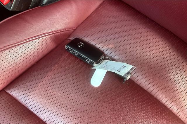 Used 2024 MAZDA CX-30 AWD 2.5 S w/ Preferred Package image 11