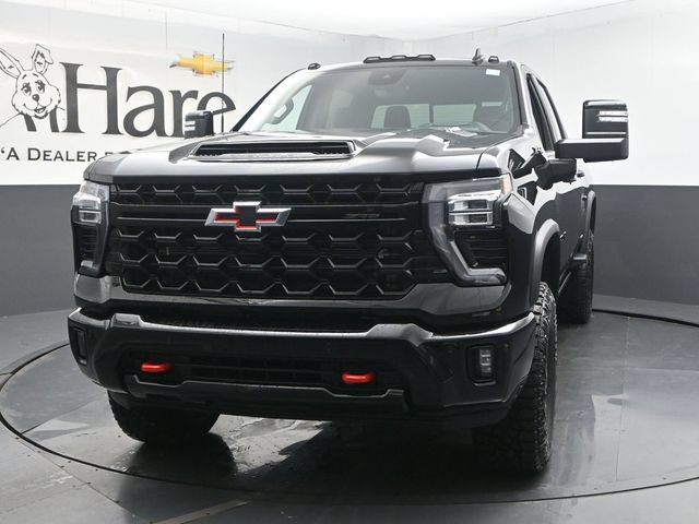 New 2026 Chevrolet Silverado 2500 ZR2 w/ LPO, Dark Essentials Package AWD/4WD image 7
