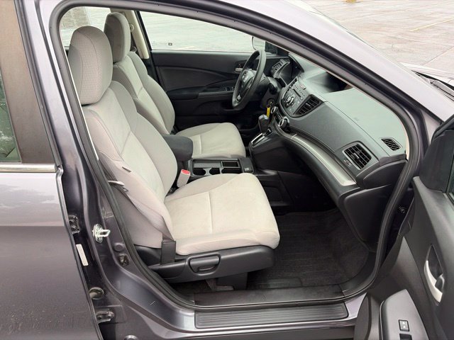 Used 2016 Honda CR-V LX image 13