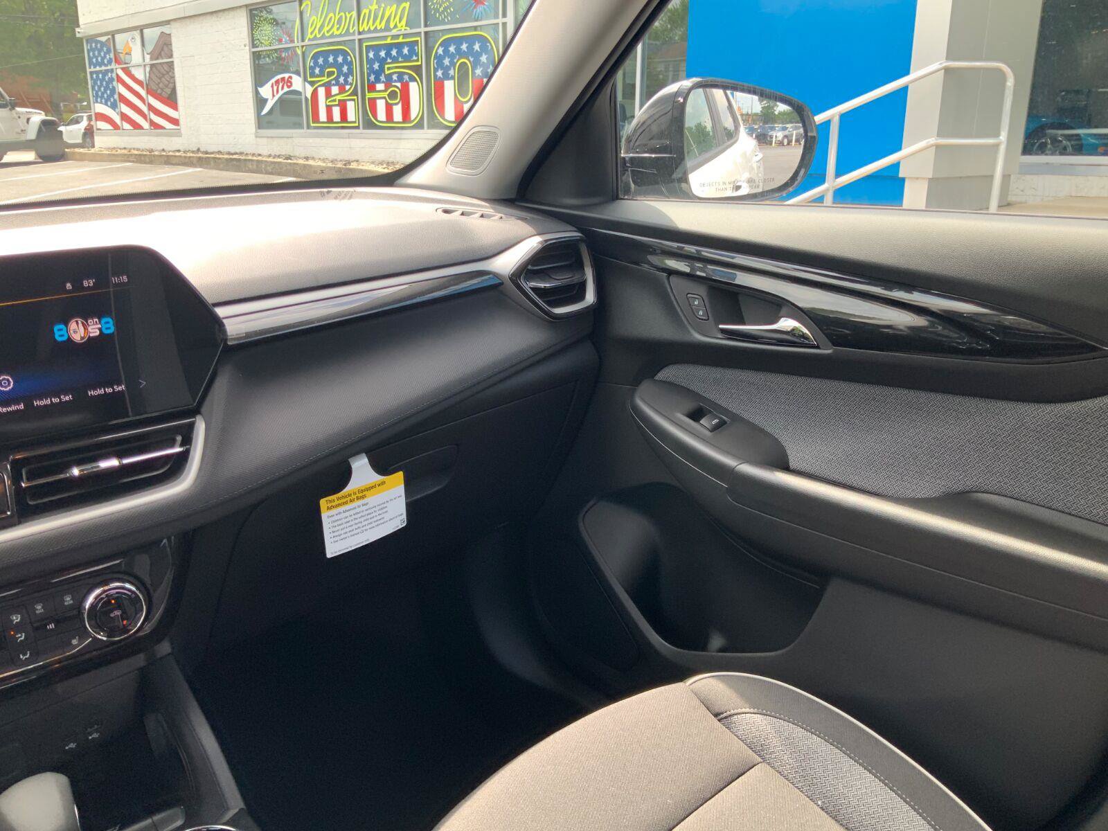 New 2026 Chevrolet TrailBlazer LT w/ Convenience Package FWD image 22