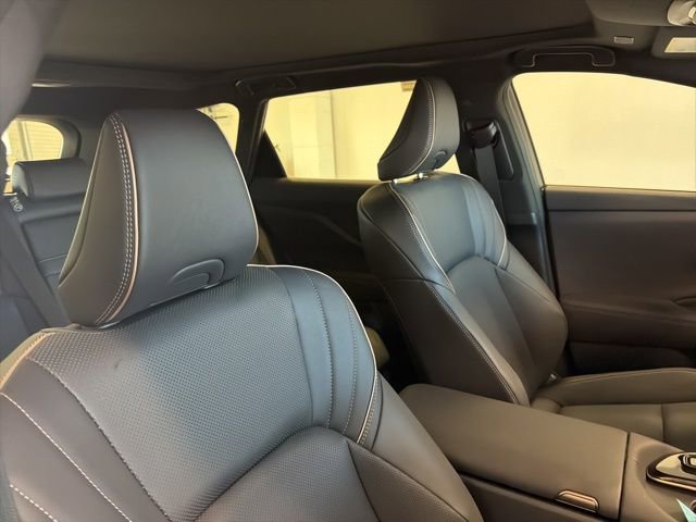 New 2025 Toyota Crown Signia image 26