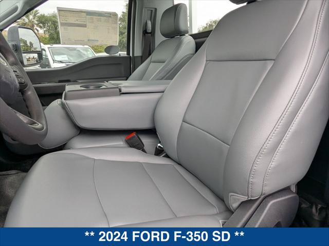 New 2024 Ford F350 XL w/ XL Chrome Package AWD/4WD image 16